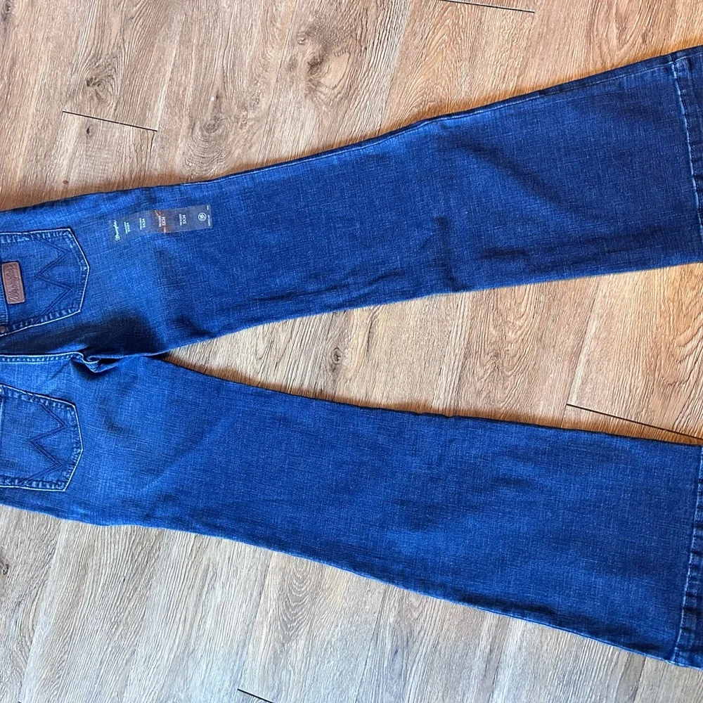 Wrangler Womens Retro Mae Mid Rise Wide Leg Trouser Jeans. 👖 - Picture 15 of 16